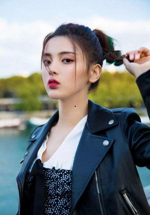 娱乐圈吃瓜教主是谁啊百度云,揭秘百度云背后的神秘人物