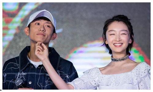 吃瓜三人娱乐圈,吃瓜三人组揭秘娱乐圈幕后风云